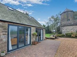 3 Bed in Ashover oc-w30175