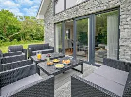 4 Bed in Retorrick Mill oc-p28898