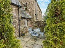 2 Bed in Pentre Bach oc-b30875