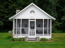 Sunset Historic Cottage Seasonal, hotel Howellben