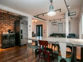 Retreat-NAGAI BASE-海目の前のプライベートヴィラ-バレルサウナ付-