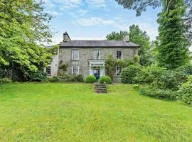 5 Bed in Dre-Fach Felindre oc-c29875