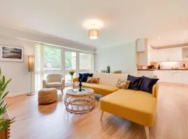 2 Bed in Carlyon Bay oc-crinni
