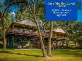 2 Lakefront Homes Dock Access Firepit Sleeps 24