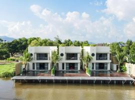 The B Relax House, вилла в Кампоте