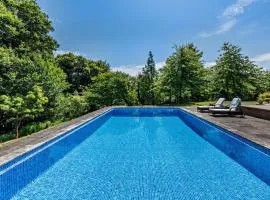 6 Bed in Robertsbridge oc-d29525