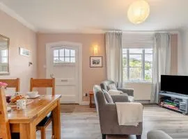 3 Bed in Beer oc-b31132