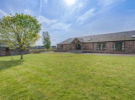 4 Bed in Rattray oc-e31983, hotel a Alyth