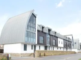 2 Bed in West Bay oc-d31037