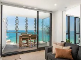 Elite Escape - Absolute Beachfront Luxury