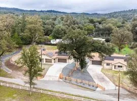 The Oakhurst Oasis - Family & Fun Edition