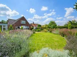 5 Bed in Bodham oc-2204
