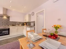 2 Bed in Tenby oc-w28985