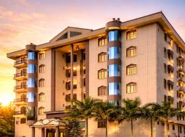 Hotel Rising Sun, hotel en Bacha