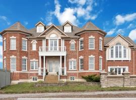 Exhilarating Castle Vibes In Toronto Area, hotel v destinaci Ajax