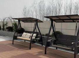 Shell Hotel Huai'an Zhuqiao Industrial Park, готель у місті Hexia