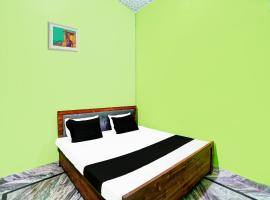 Hotel O Royal Happy Guest House, hotel en Gunnaur