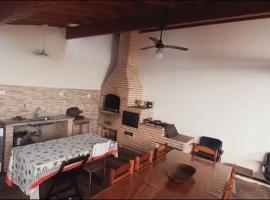 Edicula Paz e Amor, hotell sihtkohas Piracicaba