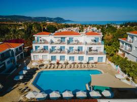 Greek Village - Latchi הכפר היווני - כשר, hotel v destinácii Polis Chrysochous