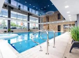 Apartament Golden View Rewal Morska 1 bezpośrednio przy plaży Basen Jacuzzi Sauna Siłownia Bawialnia