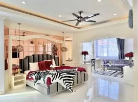 Pool Villa Pattaya 5BD - Exquisite Pool Villa G