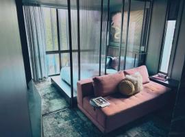 Green Rooms Braddon - Designer Micro Apartments, hotel u gradu Braddon