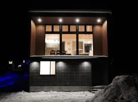 Park Hakuba Luxury 3-Bedroom house 1km to Hakuba Goryu