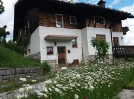 La Casa Di Heidi Nelle Dolomiti
