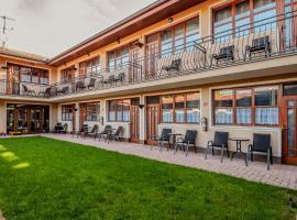 K-plus penzión, hotel a Štúrovo
