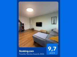 Kamin-Apartment Bodanum mit eigener Terrasse - naturnahe Ortsrandlage - VDSL - 10 min zum Nürburgring