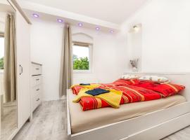 Kisvasút Vendégház, Hotel in Balatonfenyves