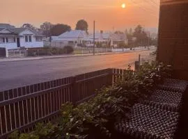 Spacious 4-Bed Home in Central Tenterfield