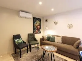 T3-House of the Palm Tree