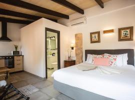 Finca Sa Canova Agroturismo, къща тип котидж в Кампос