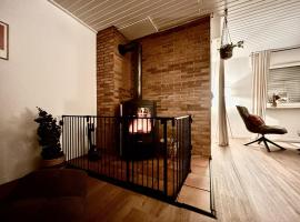 Kindvriendelijk vakantiehuis in Winterberg met tuin - Modern & rustig gelegen, hotell i Winterberg