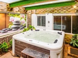 Moonstone Meadows Suite By Alaya Stays With Shared Pool, Garden, Gazebo, & Jacuzzi