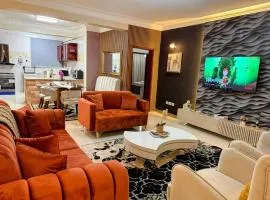 Luxury Lake View 2BR - Serene Abodes A03