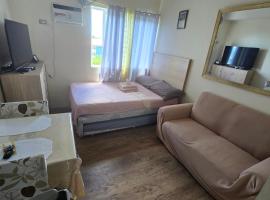 The Cozy Place, מלון בSilang