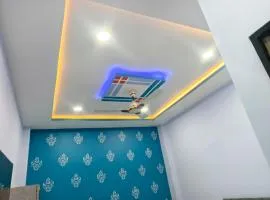 urmila paying guest house