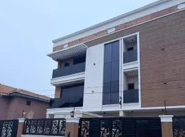 Silver-Casa Apartments