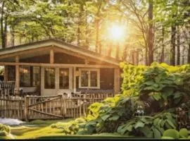 Chalet Bosrust met serre & privéparking Natuur nabij Maastricht