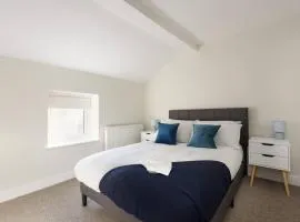 Perfect 3 Bedroom Accommodation for Contractors!