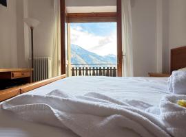 Miravalle Supersport Hotel, hotel di Forni Avoltri