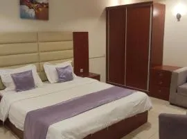 عمارة النفيسة السكنية