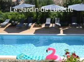 Nice A-C apartment for 6 between the sea and the mountain