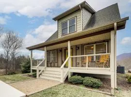 Hot Tub + Blue Ridge Mtn Views: Waynesville Home