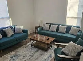 Furnished 2ND FLOOR 2-bedroom Downtown Anderson IN