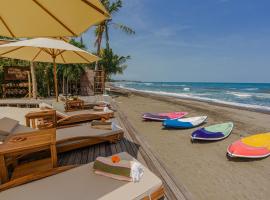 The Hideaway Bali Private Beachfront Estate, Hotel in Bubunan