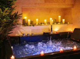 Mana Suite - Appartement de luxe avec Jacuzzi XXL