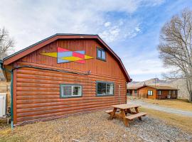 Outdoor Rec Hub! 8 Mi to Buffalo Bill Reservoir, Hotel in Cody